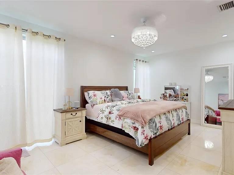 AUBURN HGTS - Residential