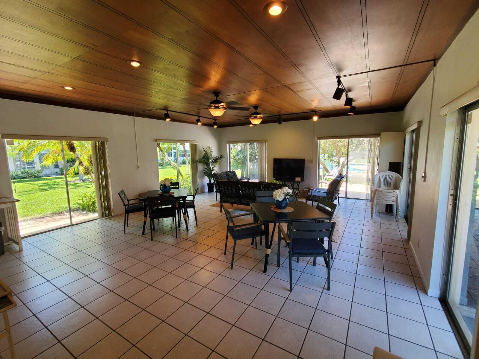 LEISURE GARDENS CONDO - Residential