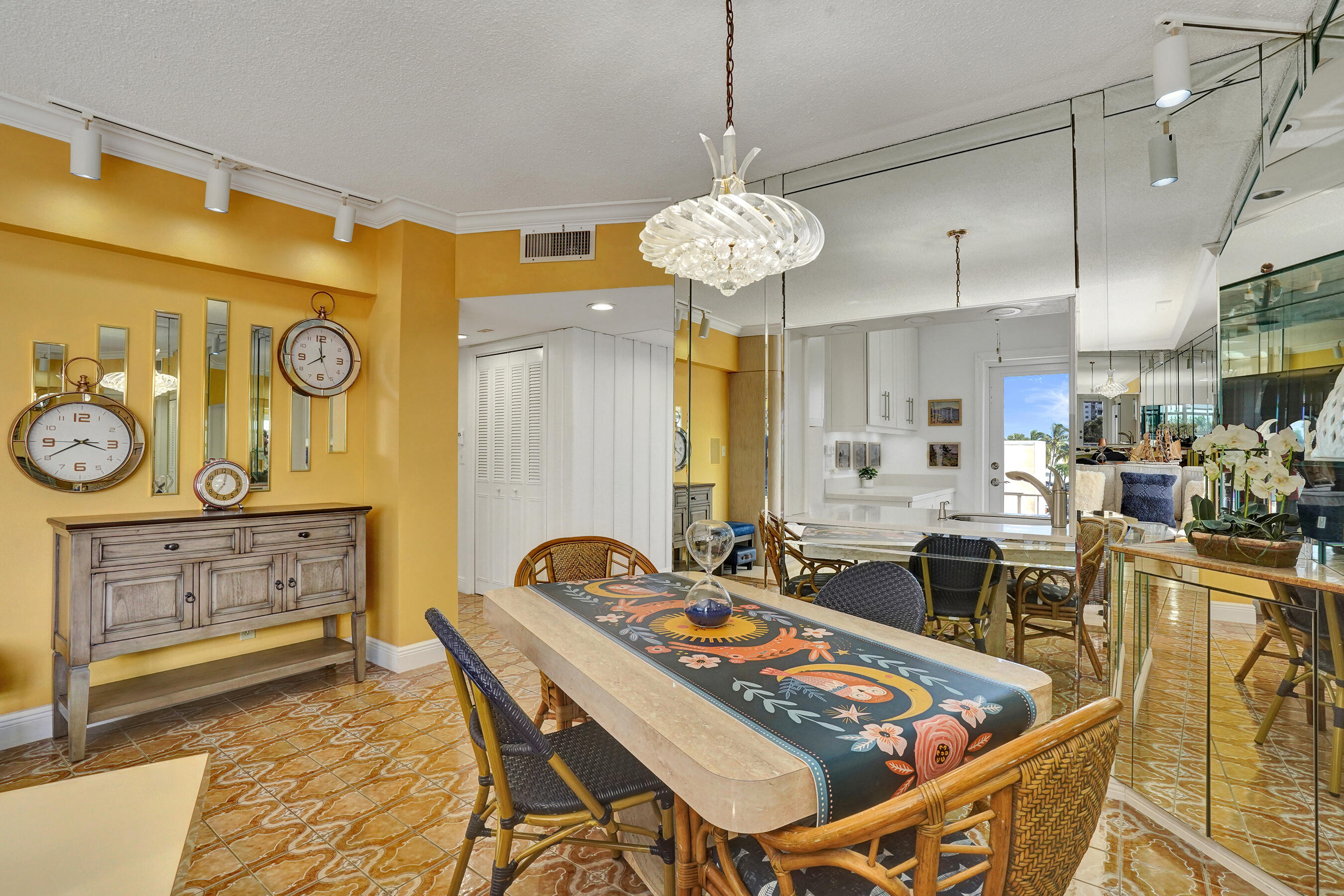LEISURE GARDENS CONDO - Residential