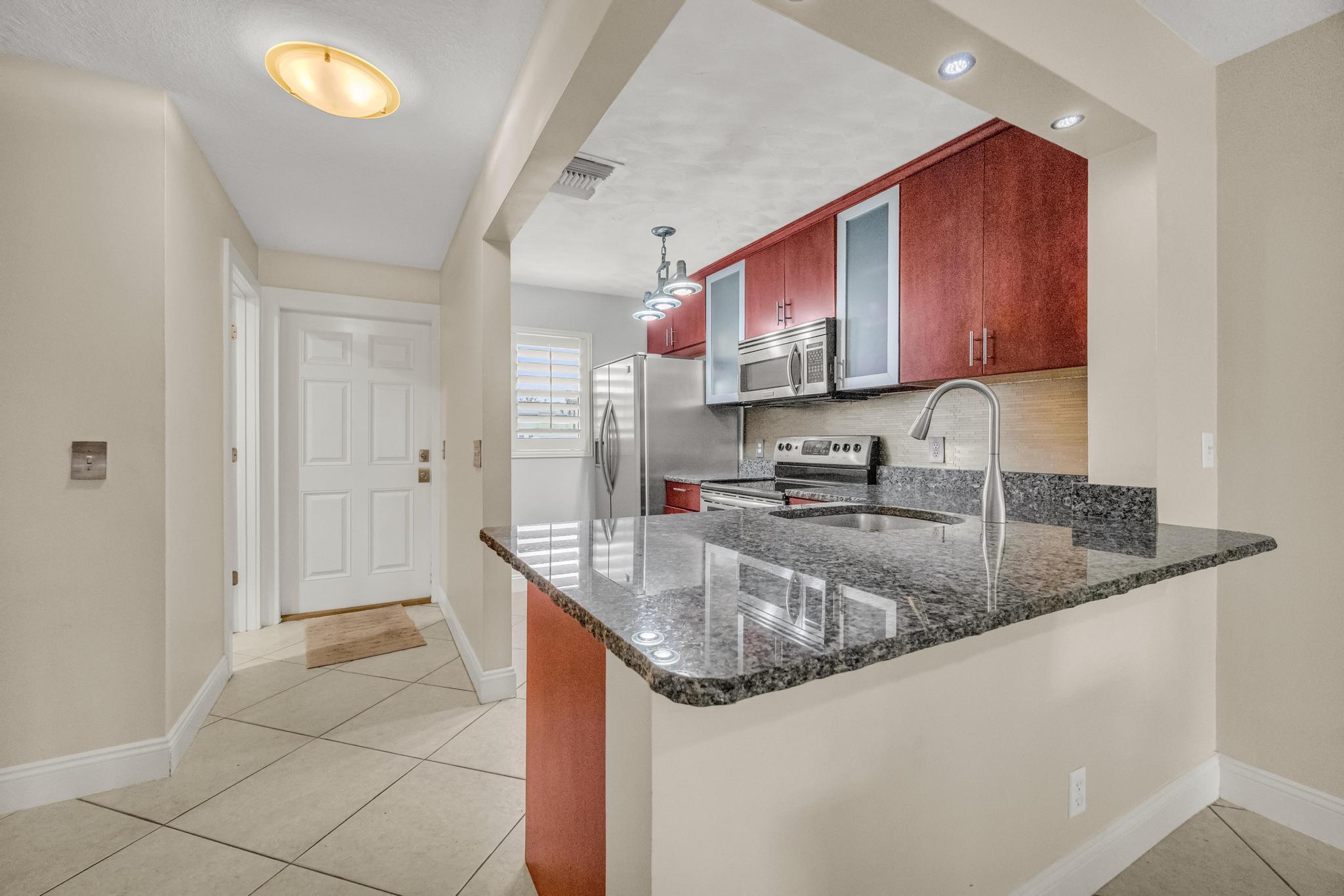 ISLAND VILLAGE PHASE II - Residential