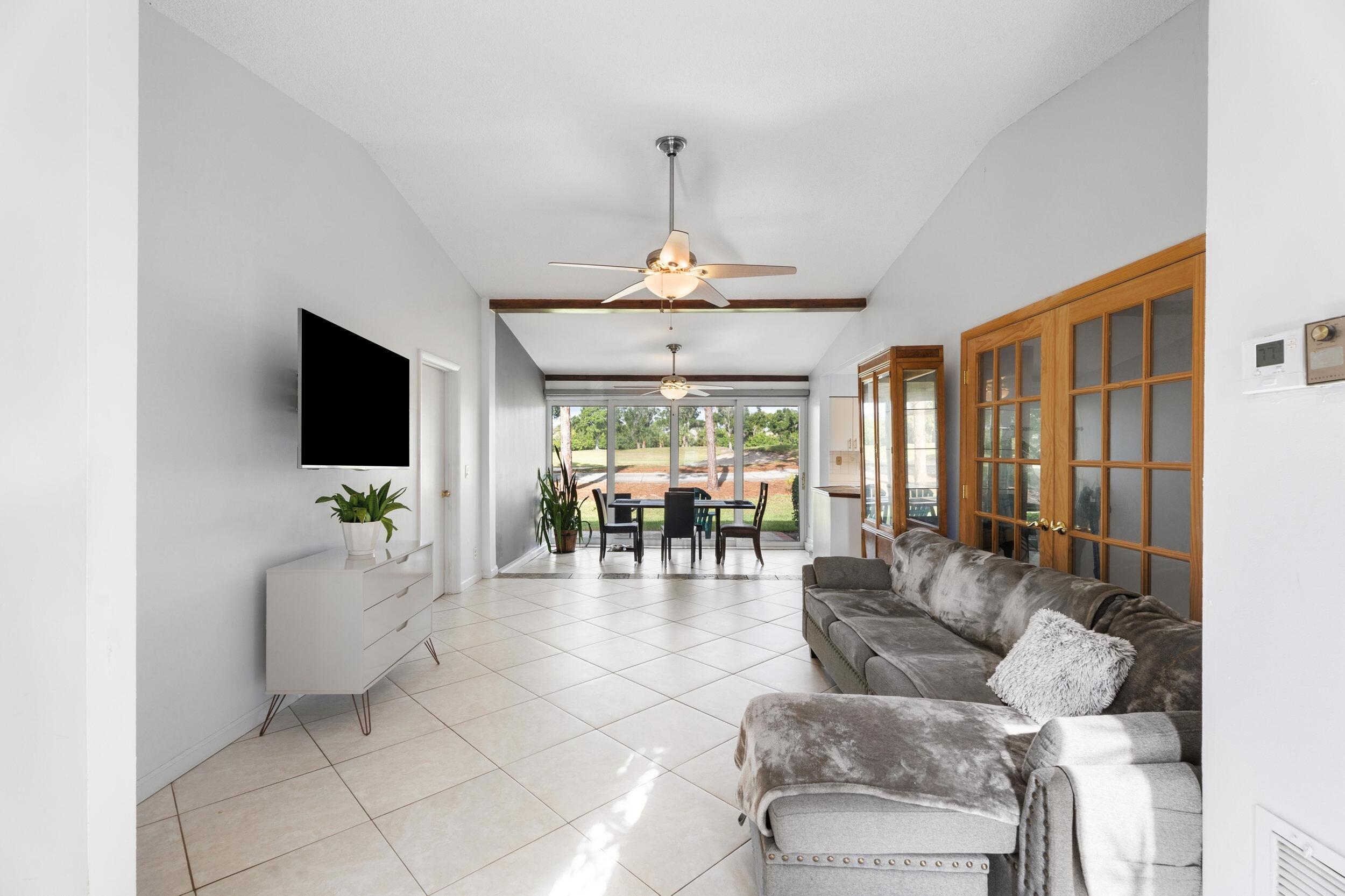 EAGLE LAKE - Residential