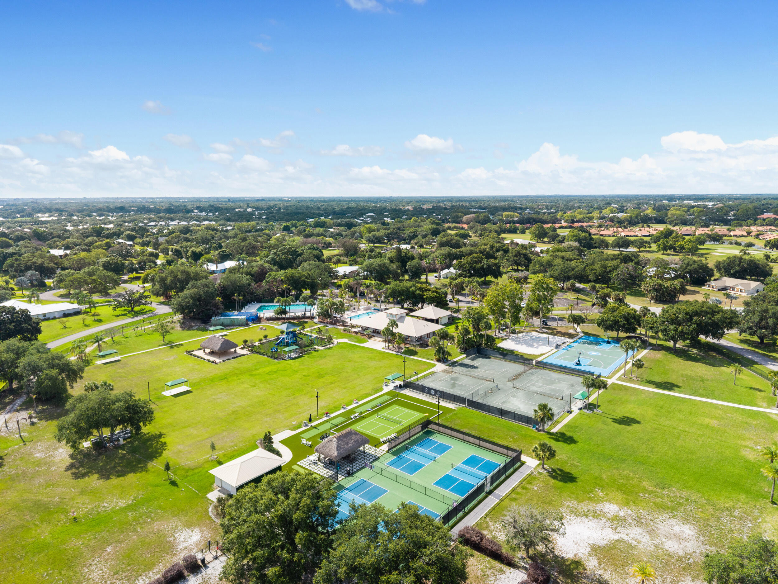 EAGLE LAKE - Residential