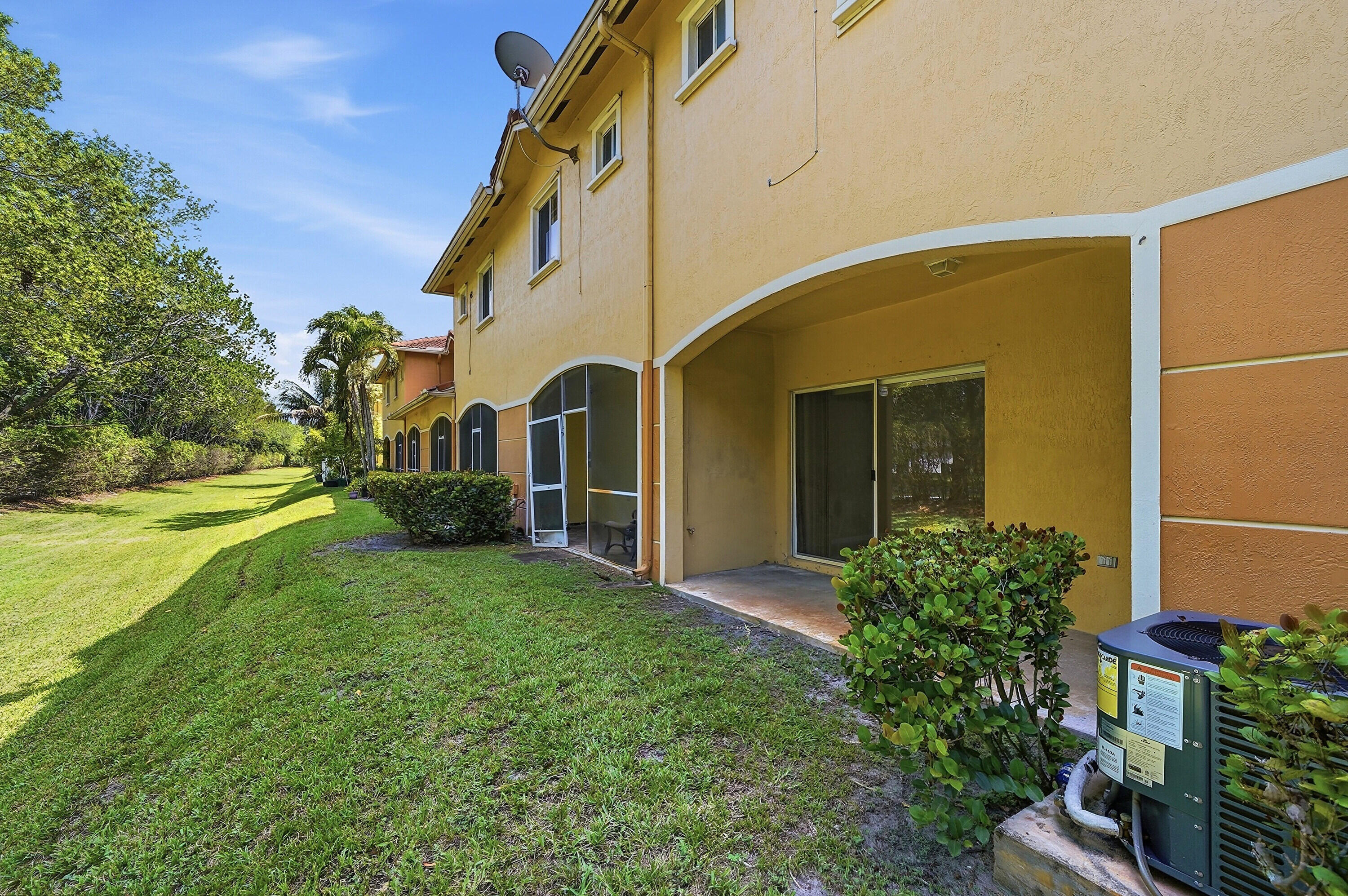 CATALINA PLACE - Residential