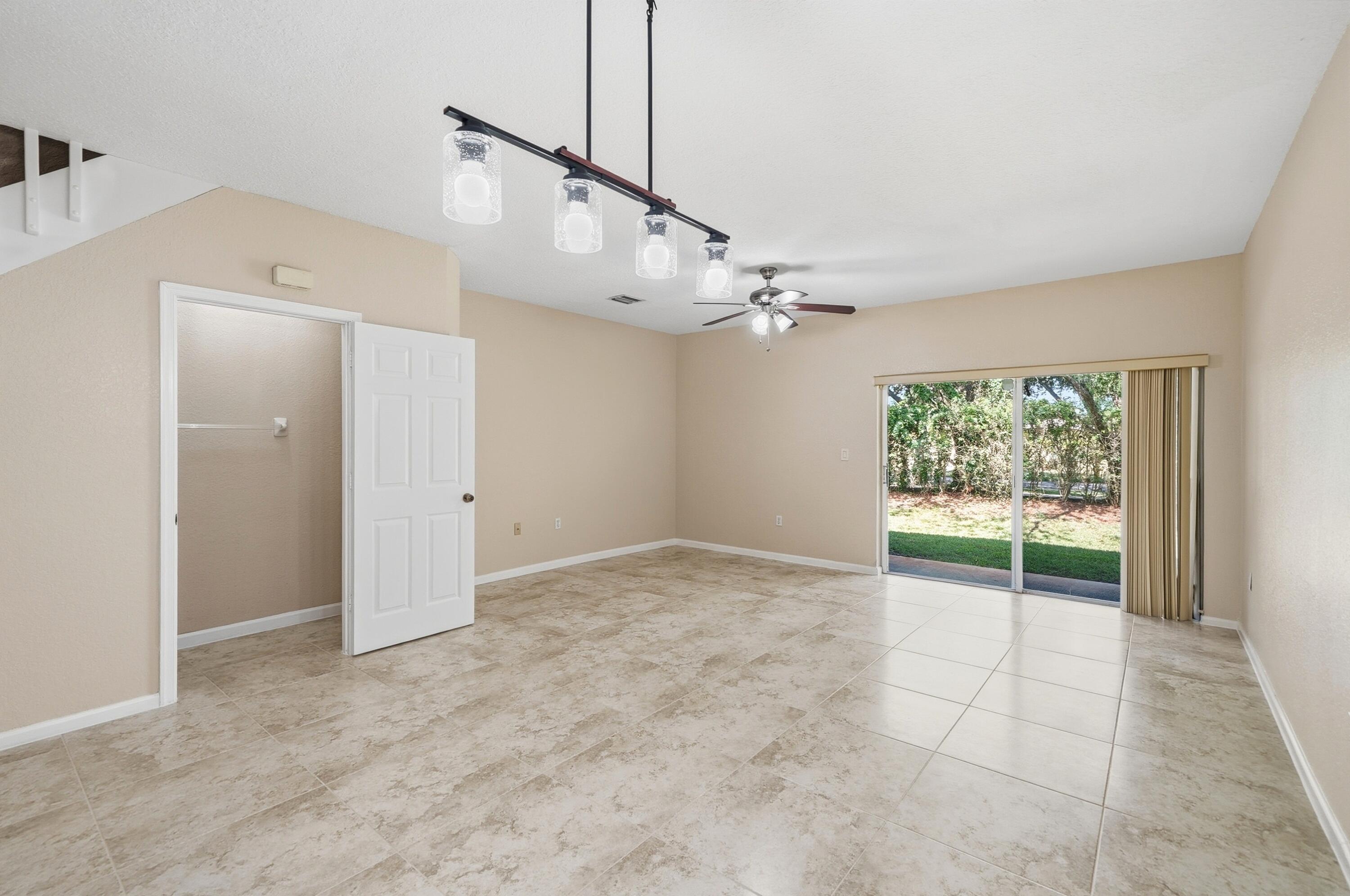 CATALINA PLACE - Residential