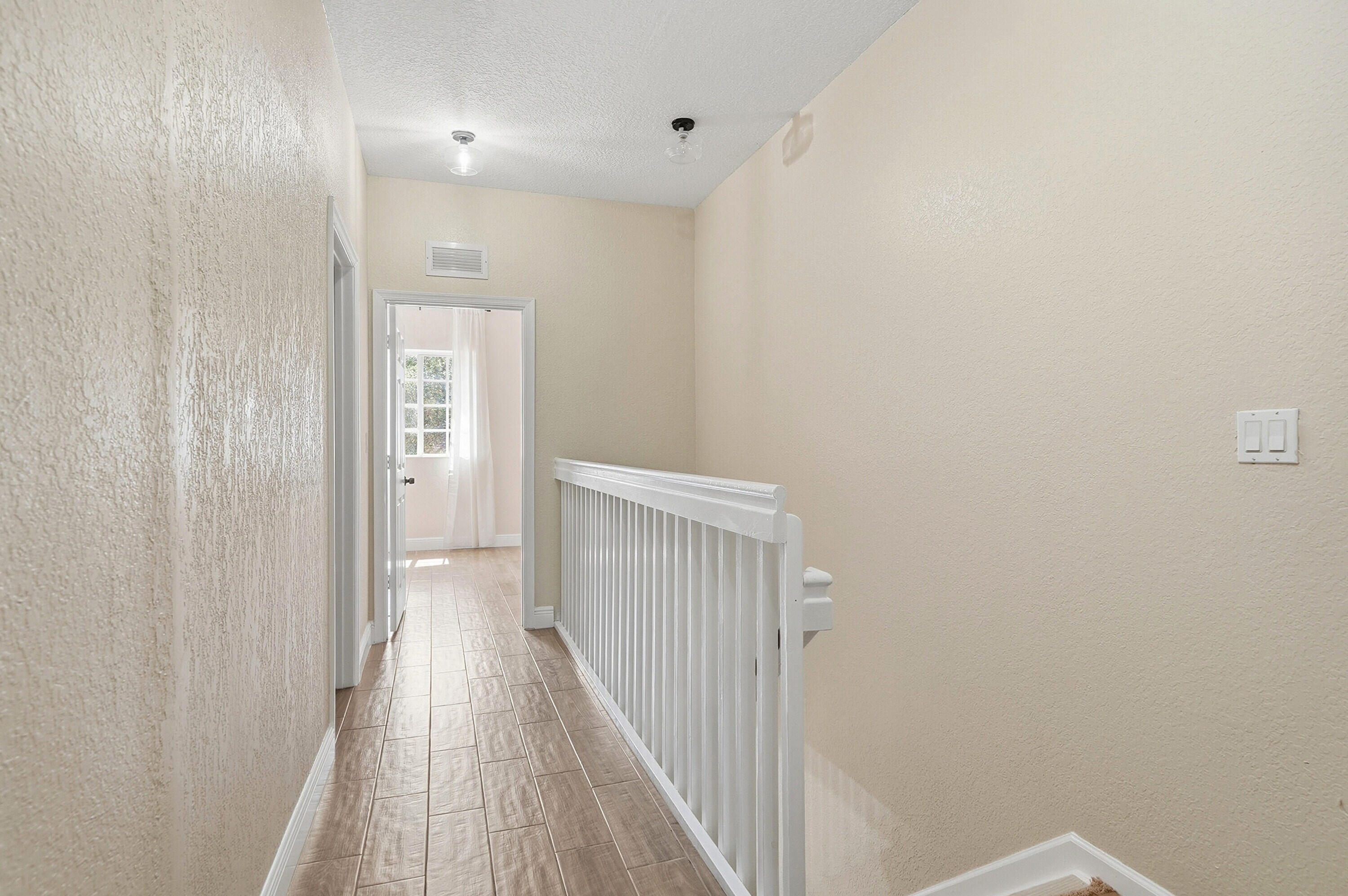 CATALINA PLACE - Residential