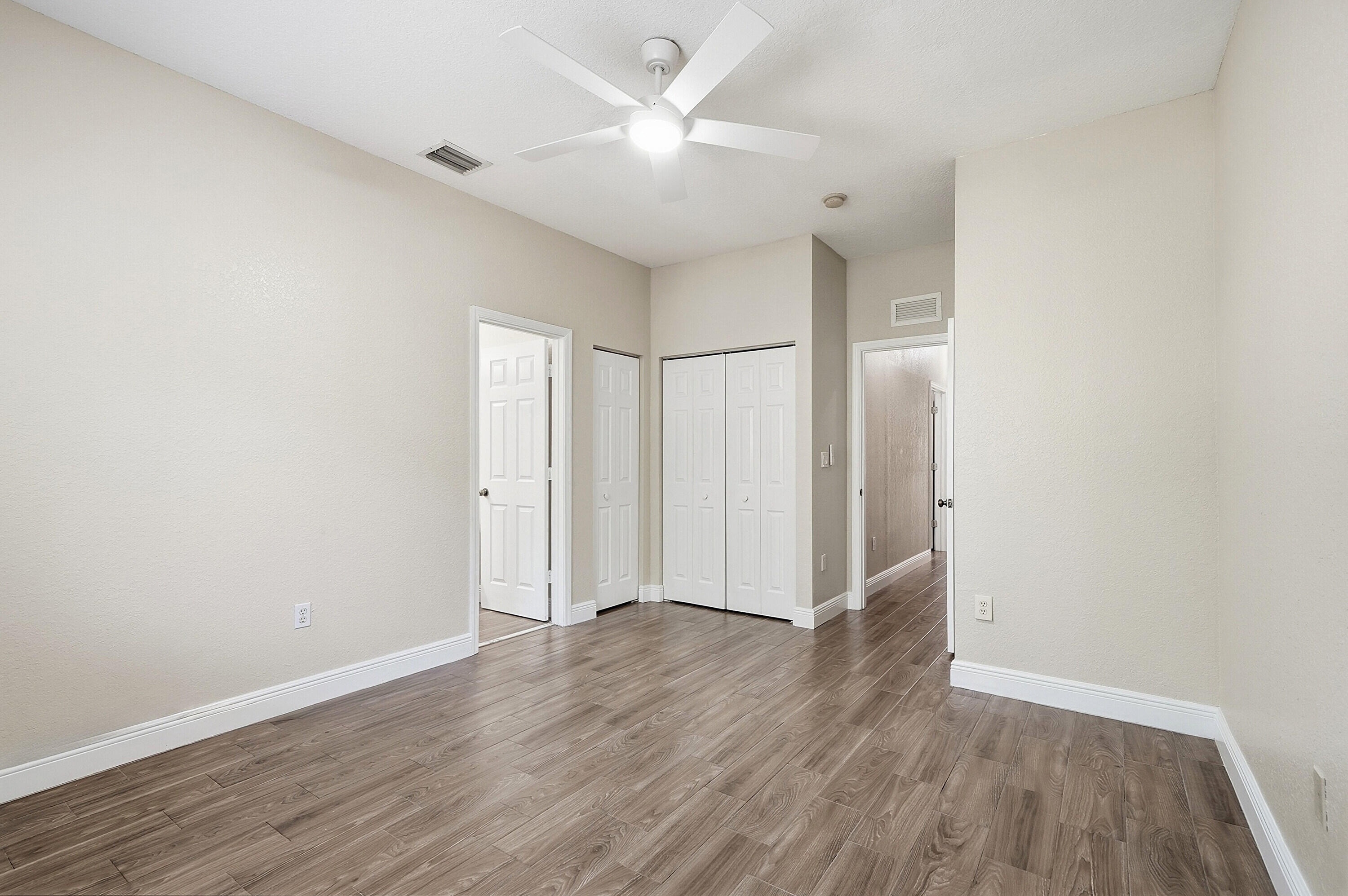 CATALINA PLACE - Residential