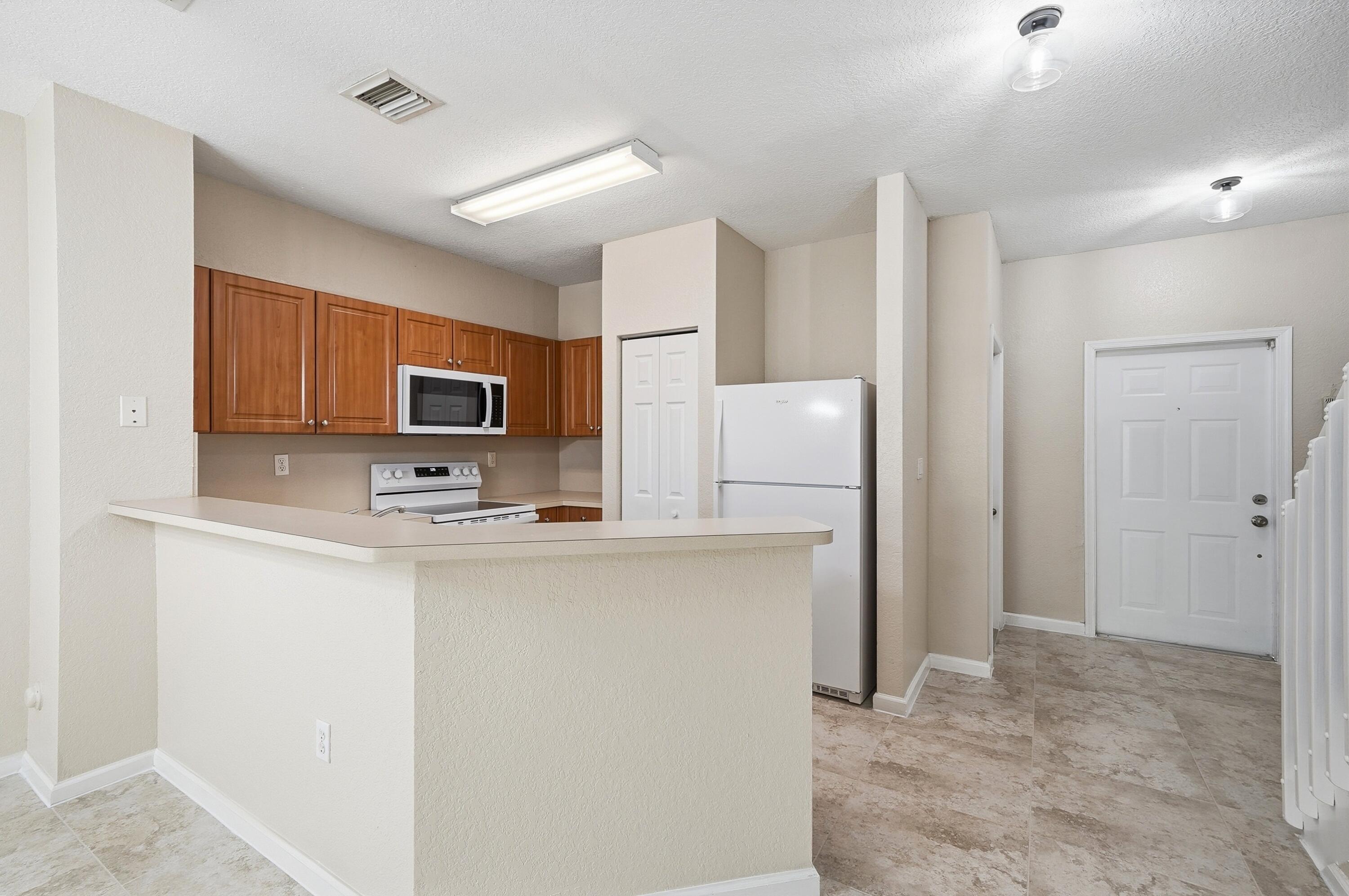 CATALINA PLACE - Residential