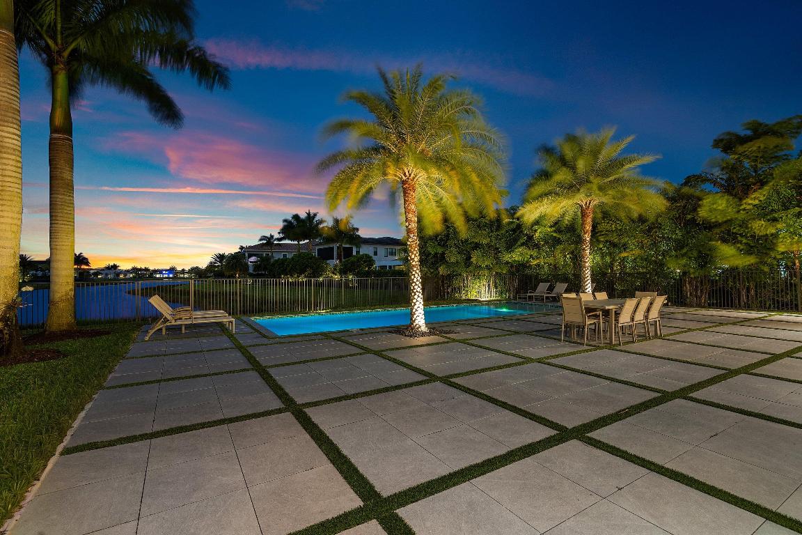 BOCA BRIDGES - Residential