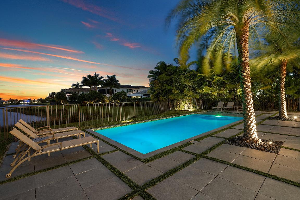 BOCA BRIDGES - Residential