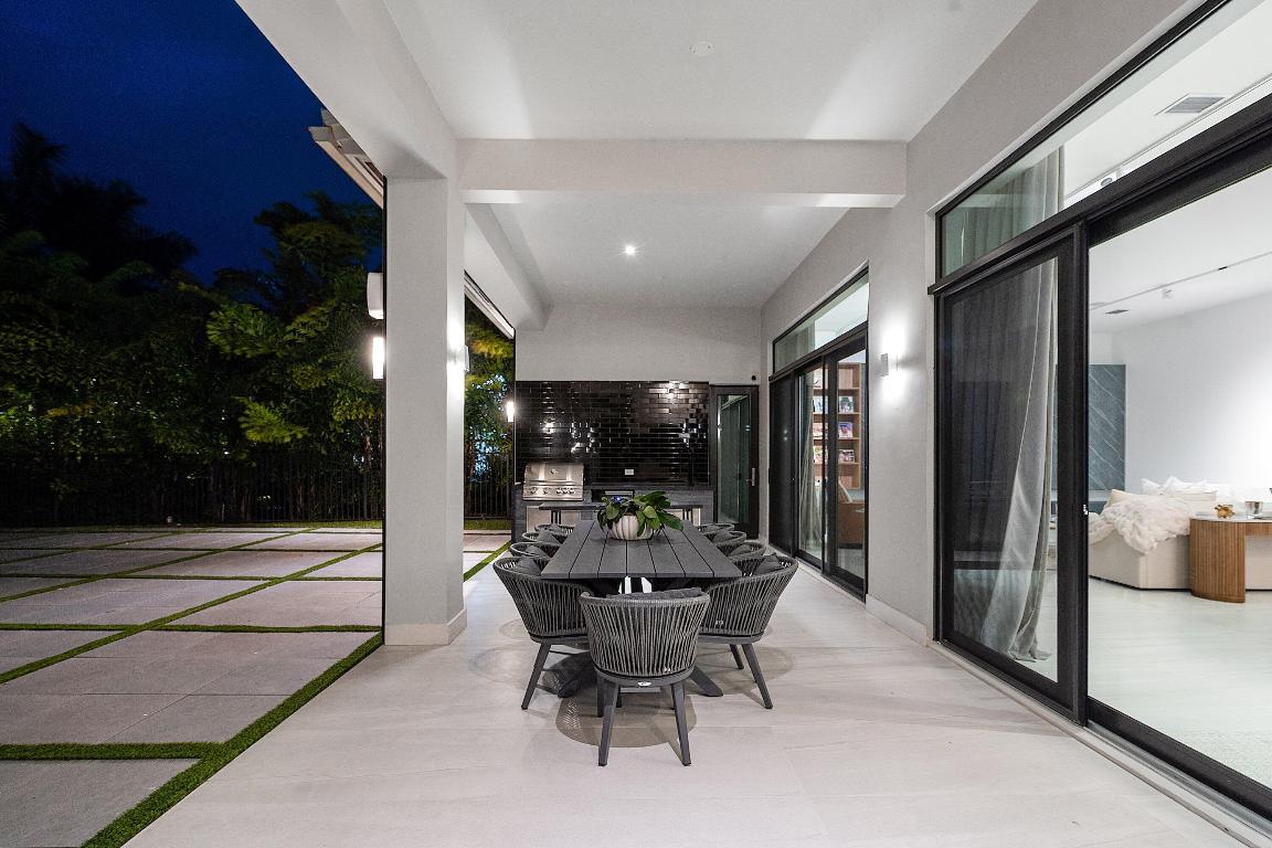 BOCA BRIDGES - Residential