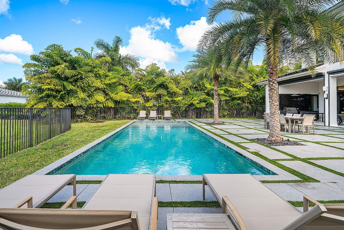 BOCA BRIDGES - Residential