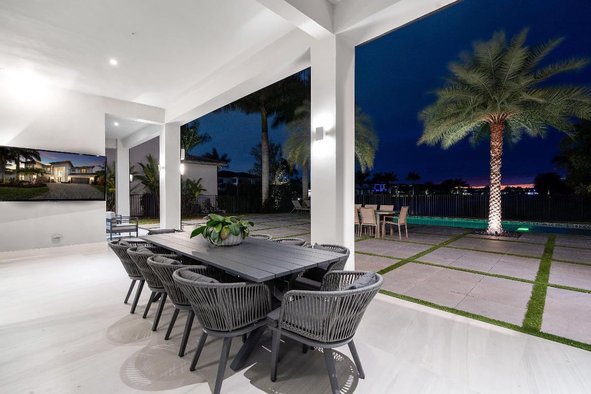 BOCA BRIDGES - Residential