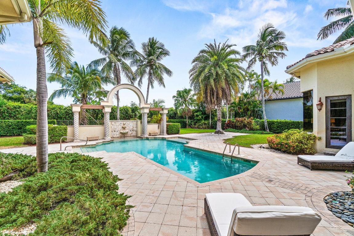 VINTAGE OAKS / POLO CLUB - Residential