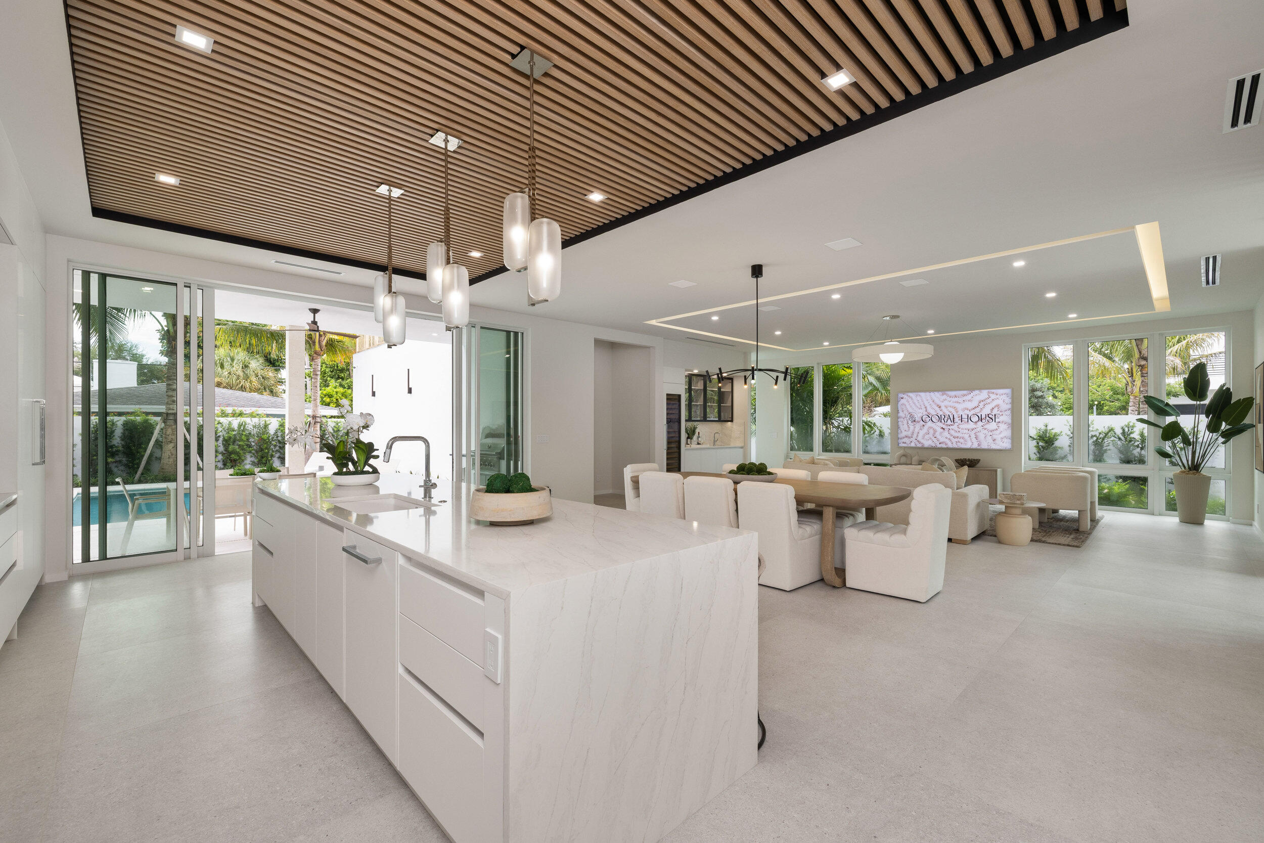 KENMONT - Residential