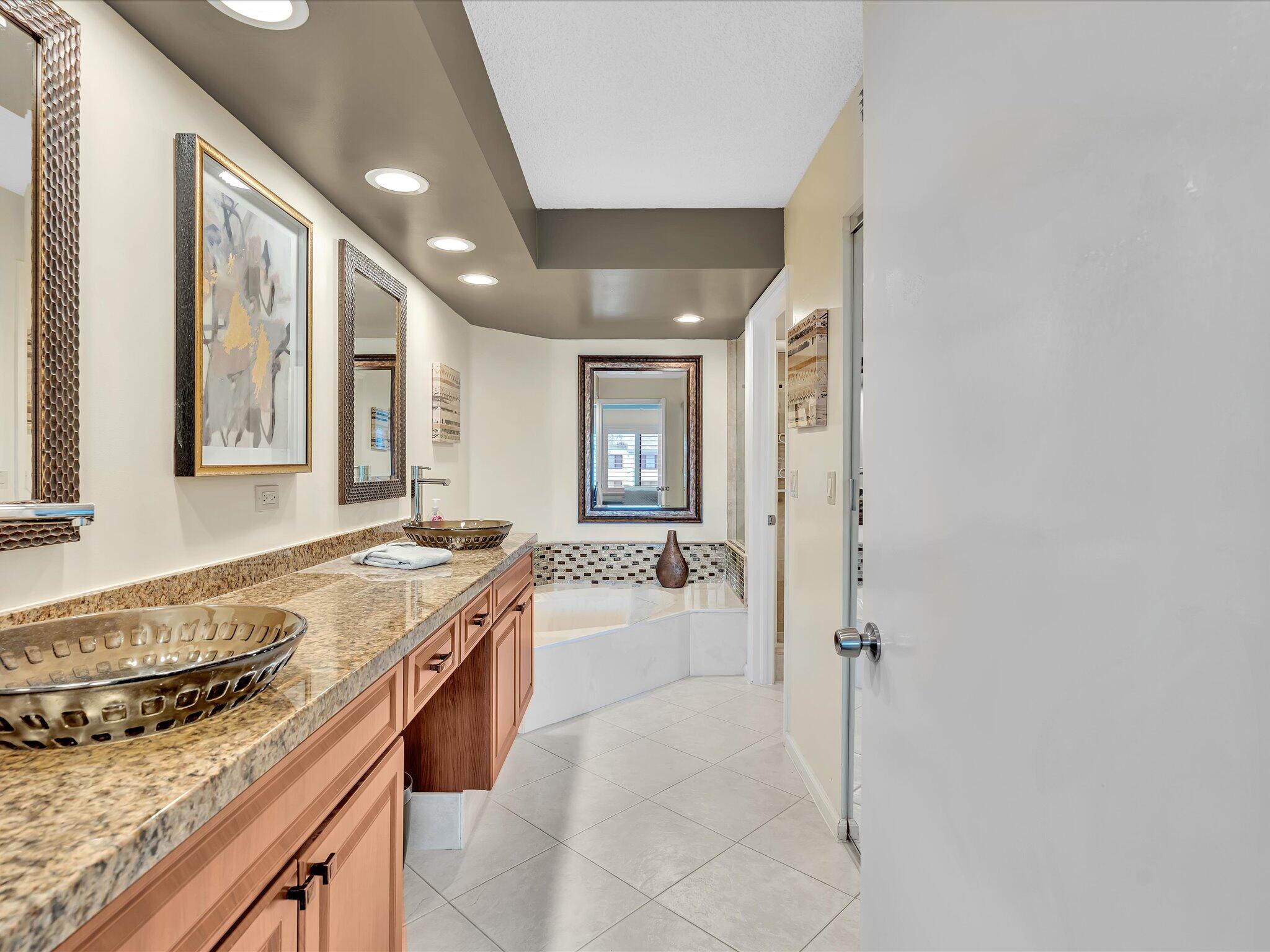 GLENEAGLES CONDO III - Residential