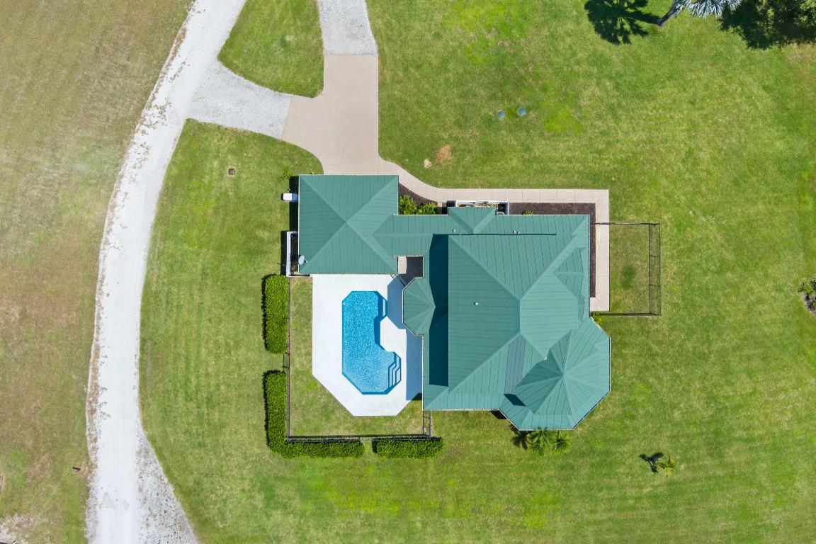 BOX RANCH GROVES - Residential