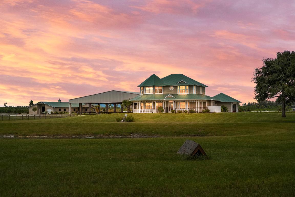 BOX RANCH GROVES - Residential