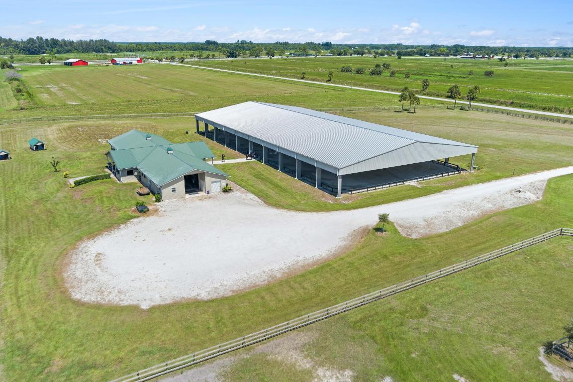 BOX RANCH GROVES - Residential