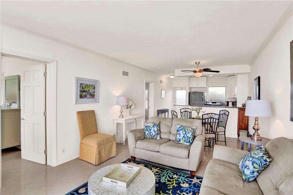Hillsboro Mile Ocean Apts - Residential