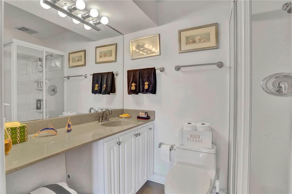 Hillsboro Mile Ocean Apts - Residential