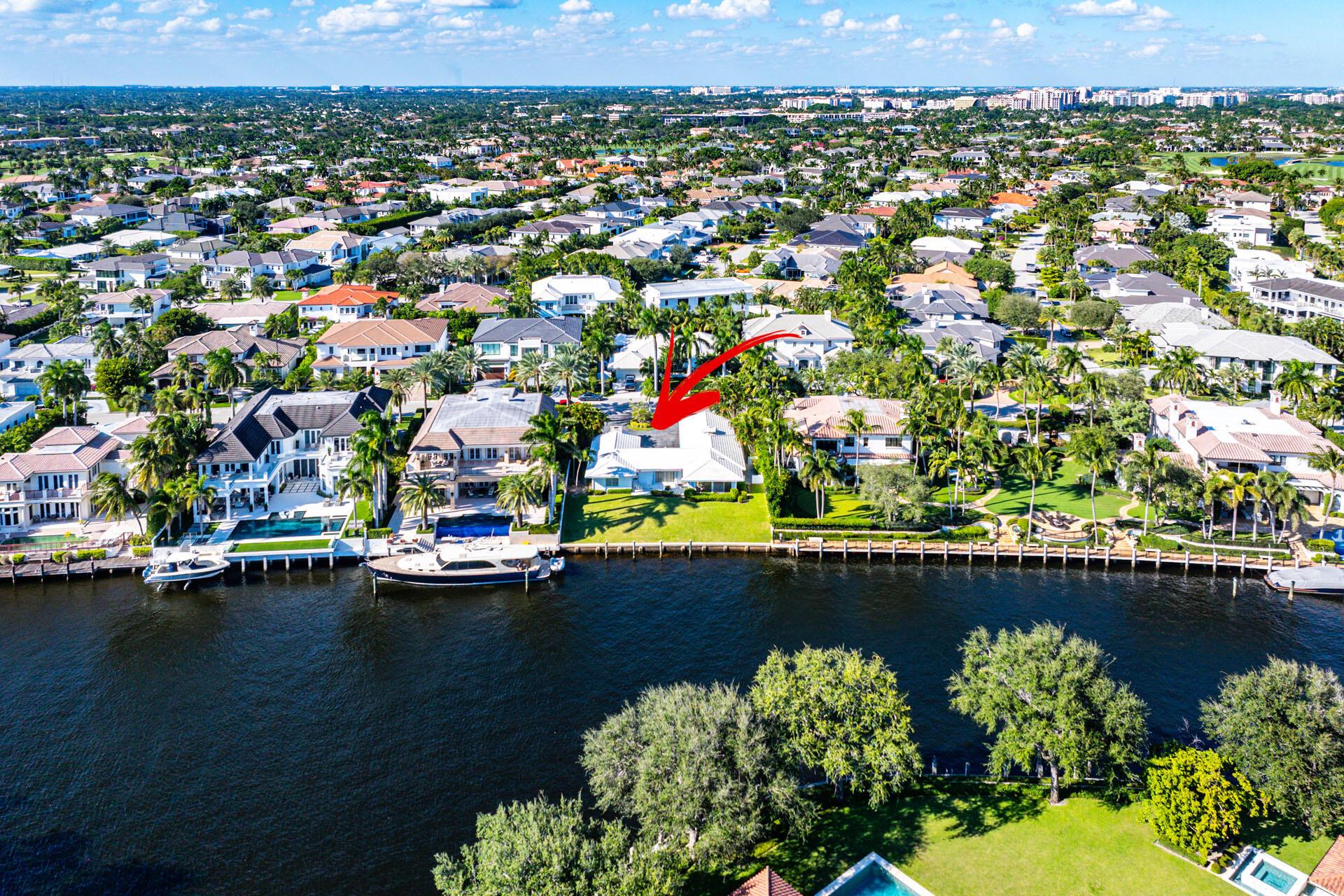 ROYAL PALM YACHT & COUNTRY CLUB - Residential