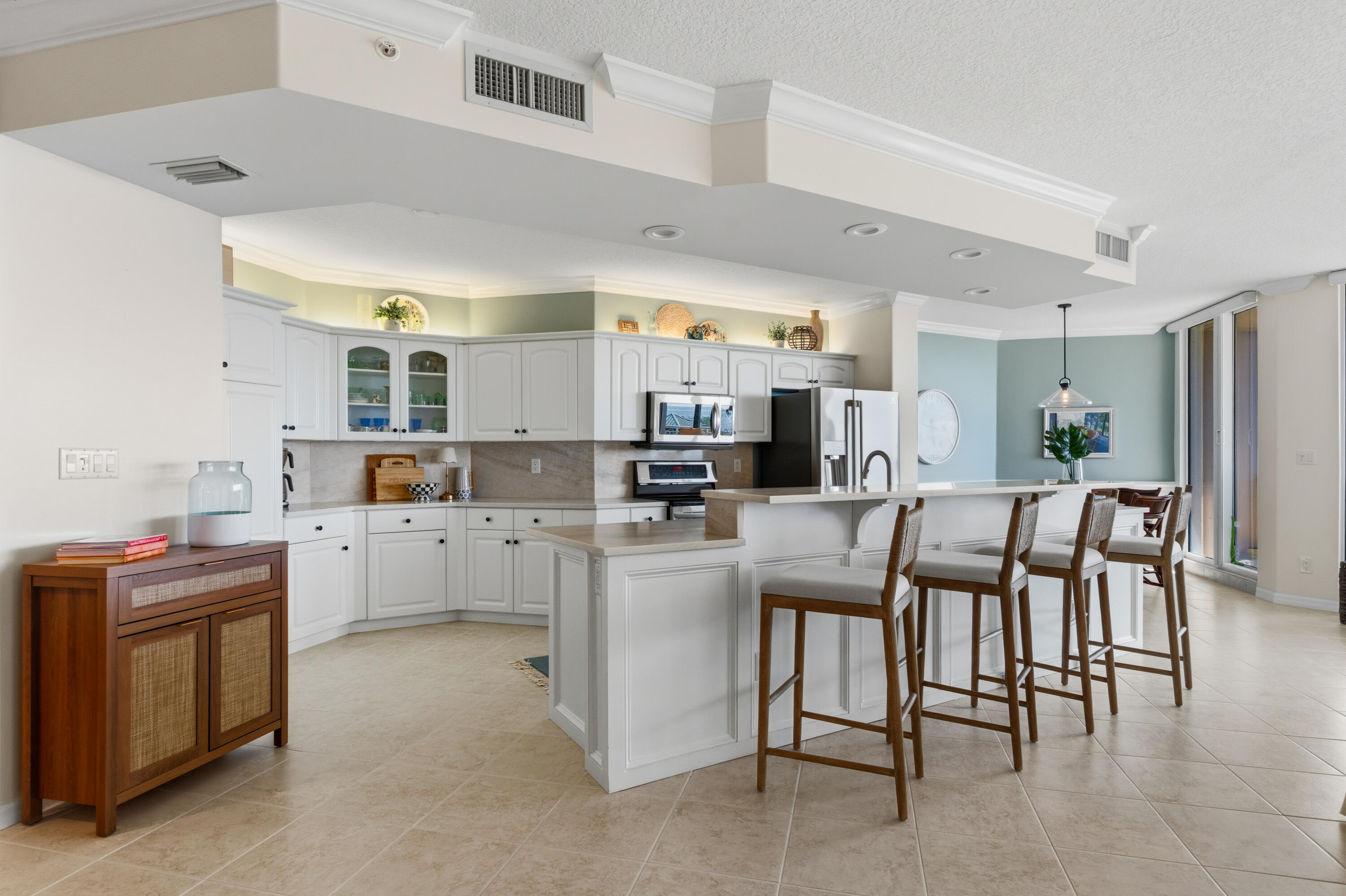 THE ATRIUM ON THE OCEAN, A CONDOMINIUM - Residential