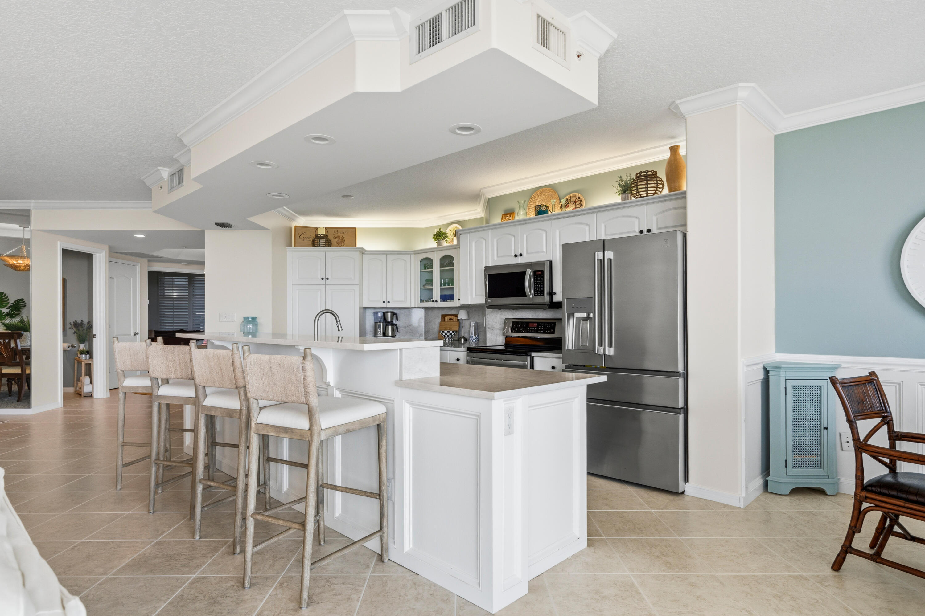 THE ATRIUM ON THE OCEAN, A CONDOMINIUM - Residential