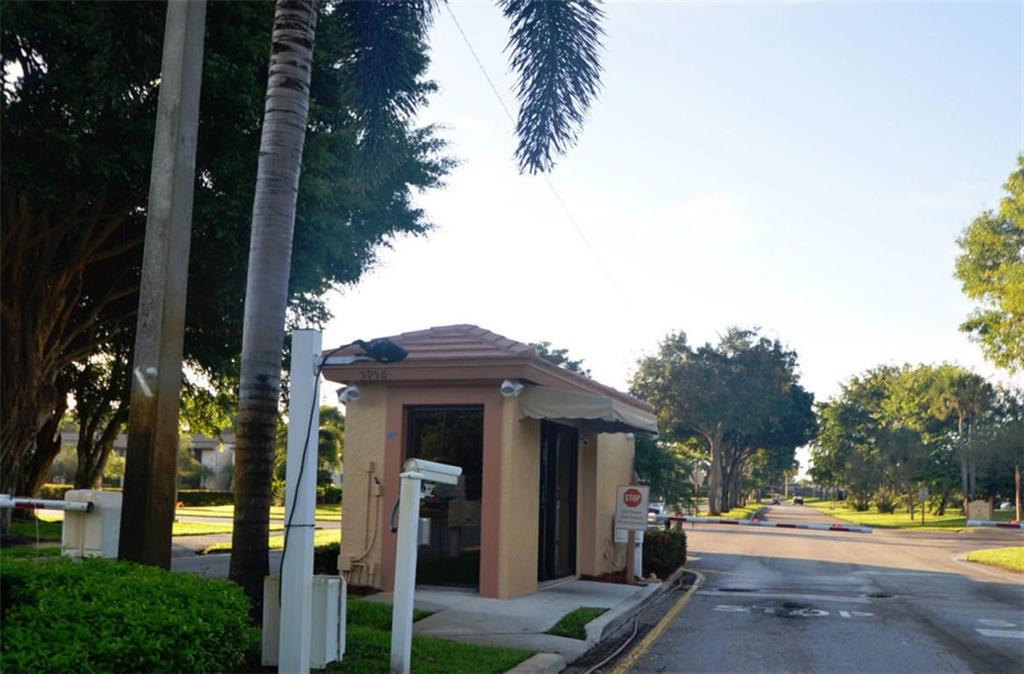 Lakes of Delray - Residential