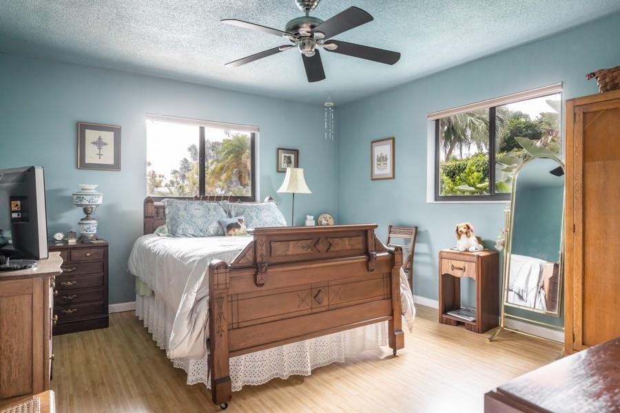 Hollywood Lakes Sec 1-32 - Residential