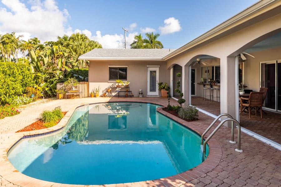Hollywood Lakes Sec 1-32 - Residential