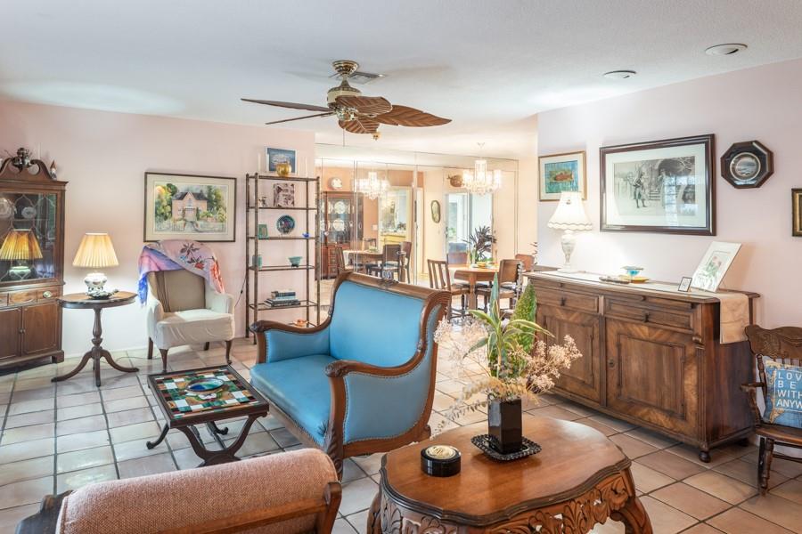 Hollywood Lakes Sec 1-32 - Residential