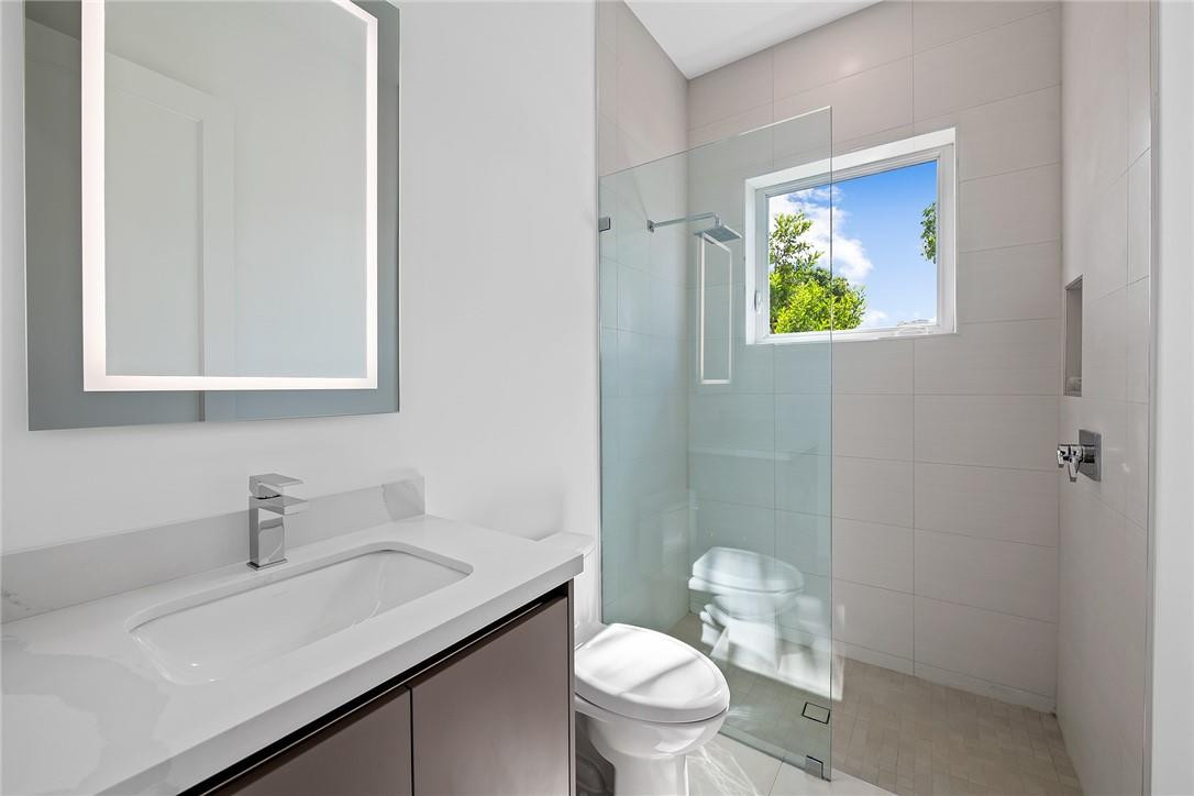 HILLSBORO SHORES - Residential