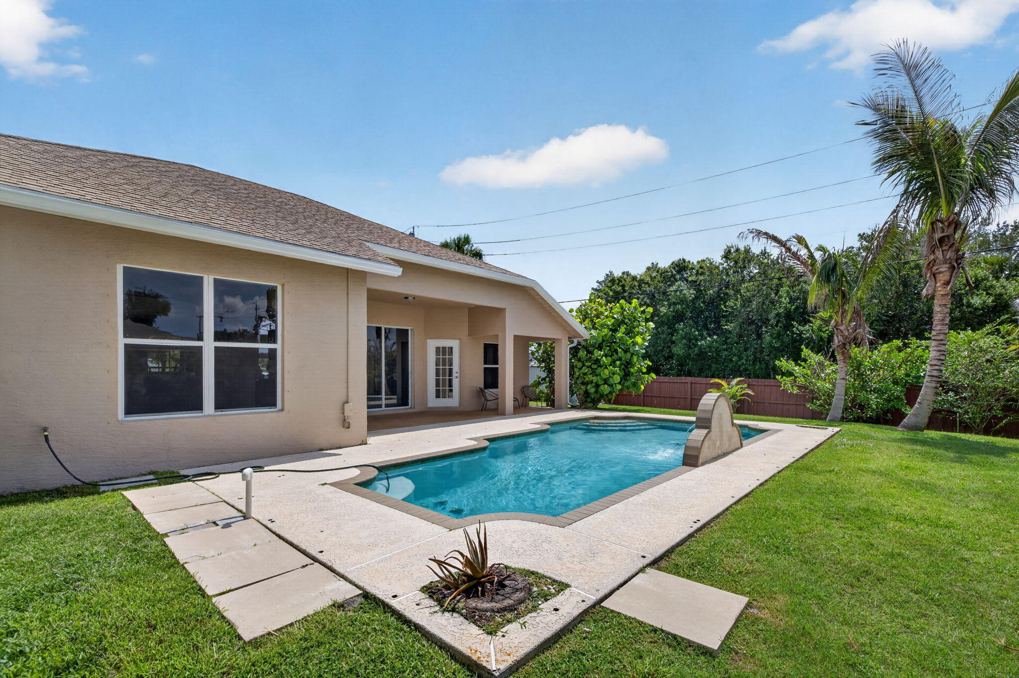 PORT ST LUCIE SECTION 11 - Residential