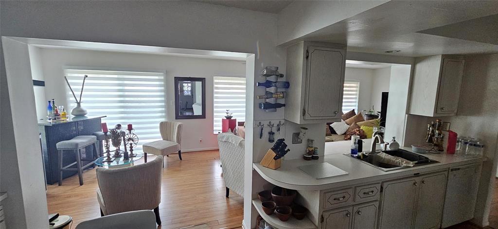 PARADISE GARDENS SEC 3 - Residential Lease