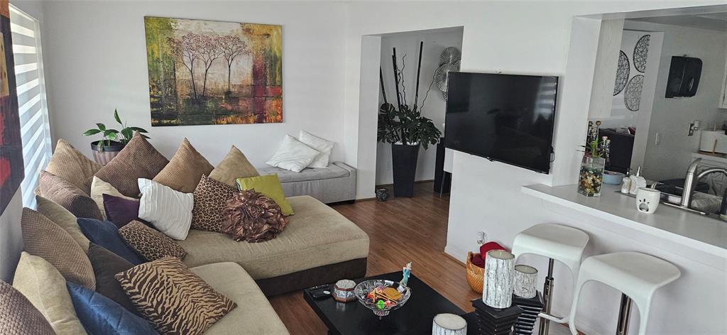 PARADISE GARDENS SEC 3 - Residential Lease
