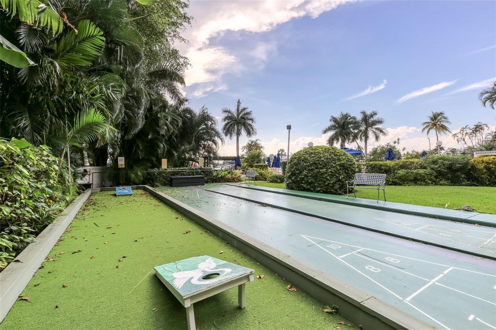 CORAL RIDGE TOWERS CO-OP - Residential