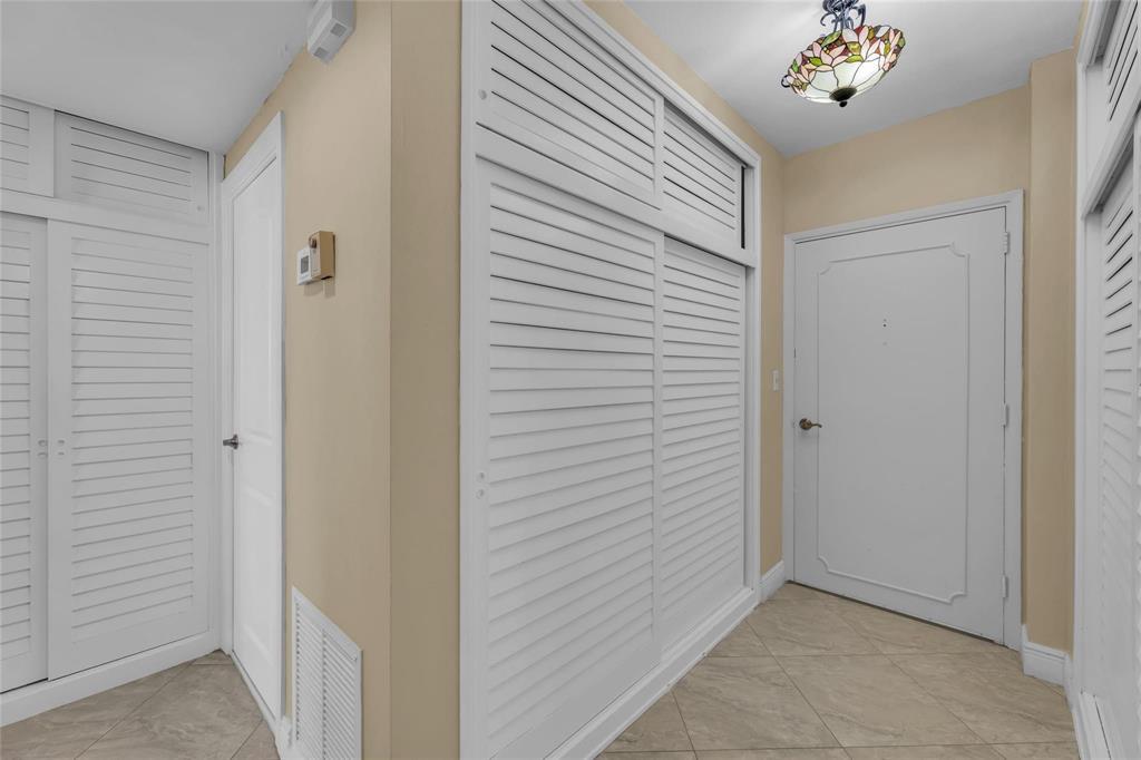 CORAL RIDGE TOWERS CO-OP - Residential