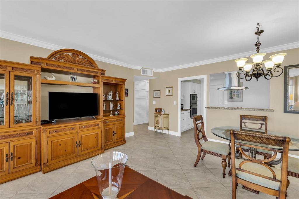 CORAL RIDGE TOWERS CO-OP - Residential