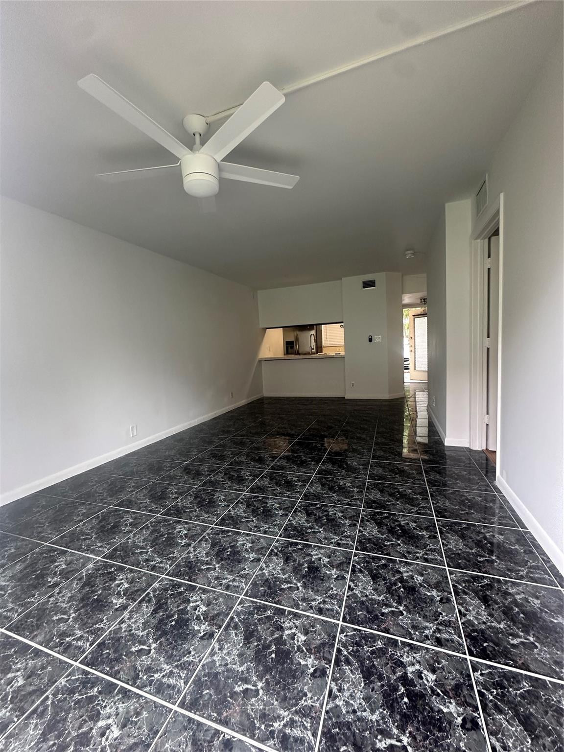 COUNTRY GARDENS CONDO - Residential Lease