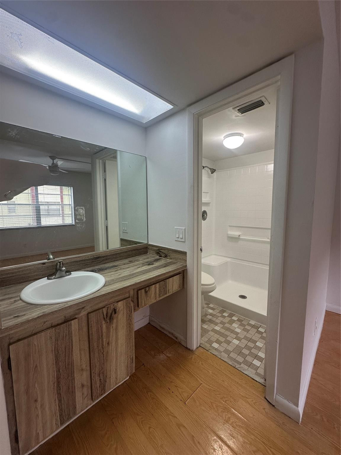 COUNTRY GARDENS CONDO - Residential Lease