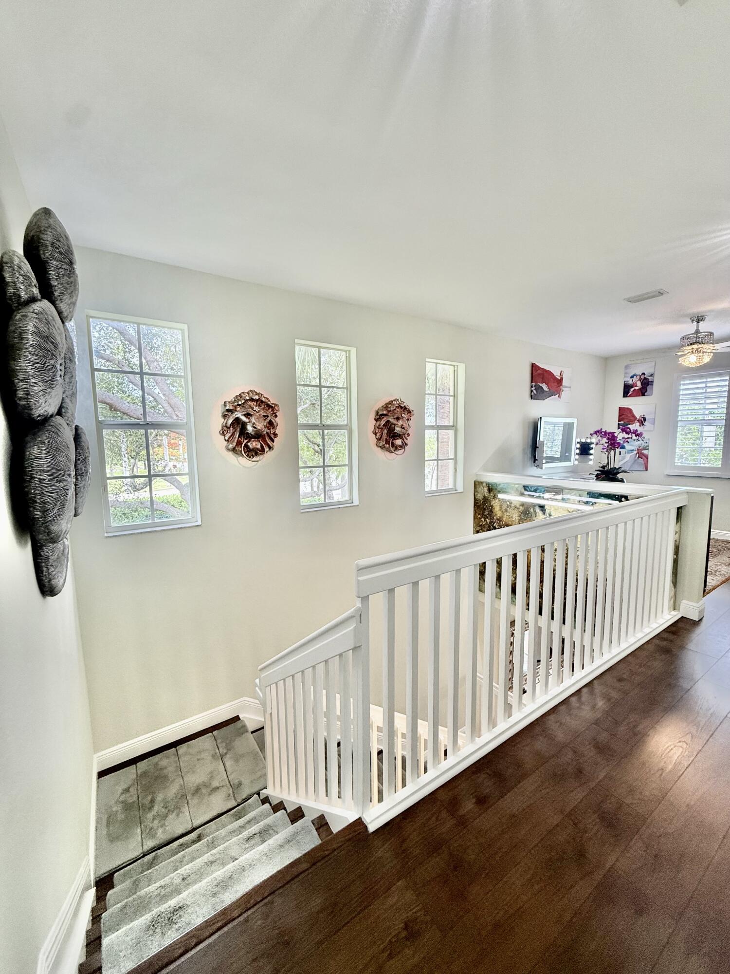 VILLAGE AT SWINTON SQUARE CONDO - Residential