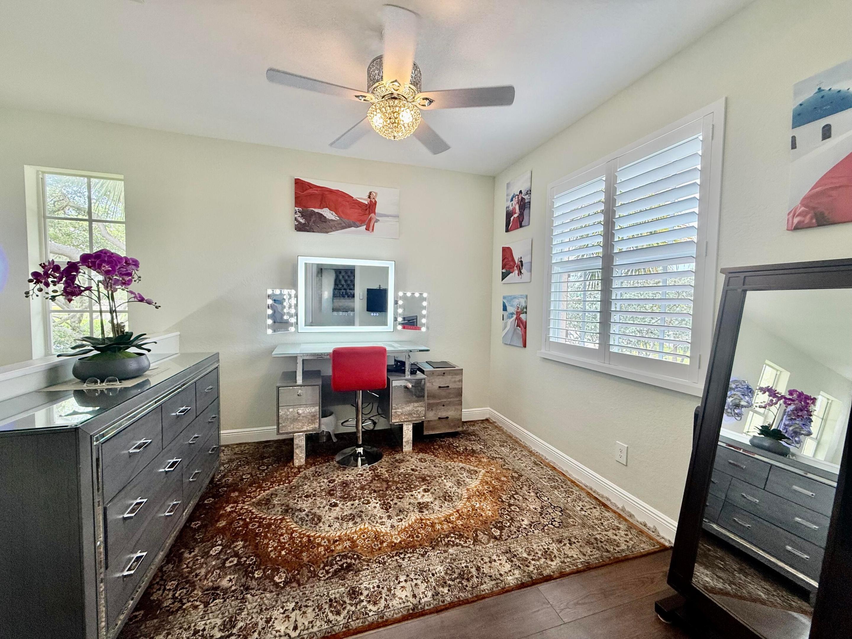 VILLAGE AT SWINTON SQUARE CONDO - Residential