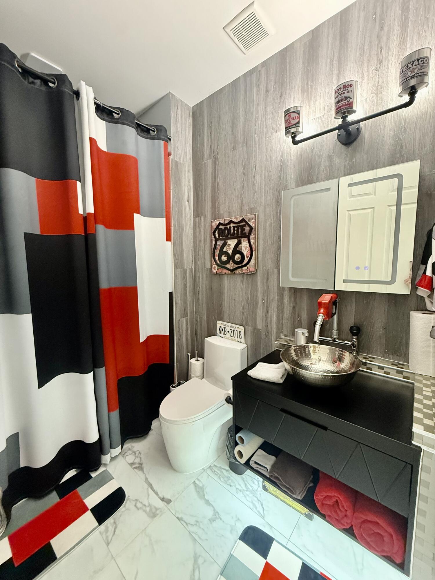 VILLAGE AT SWINTON SQUARE CONDO - Residential