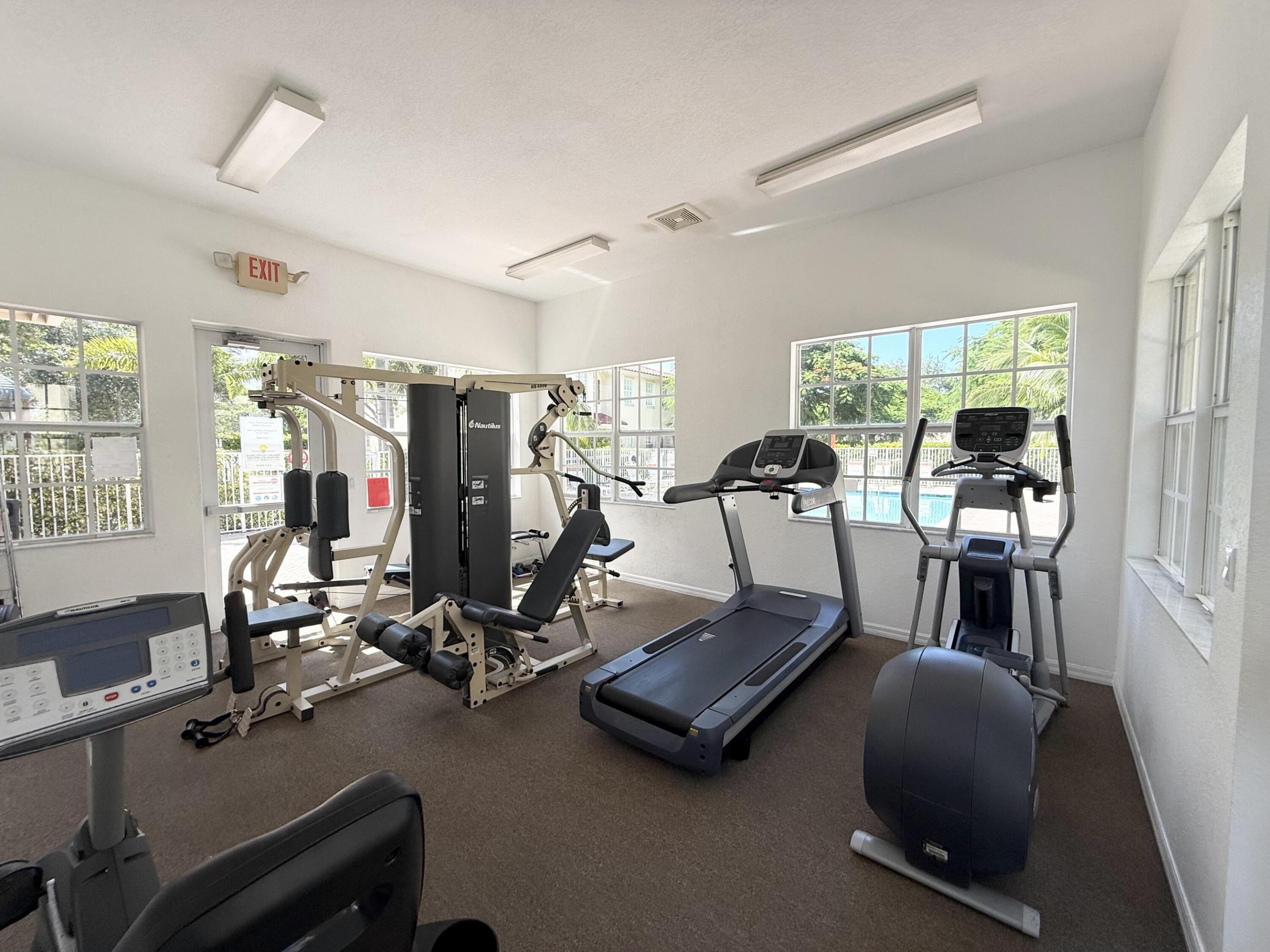VILLAGE AT SWINTON SQUARE CONDO - Residential
