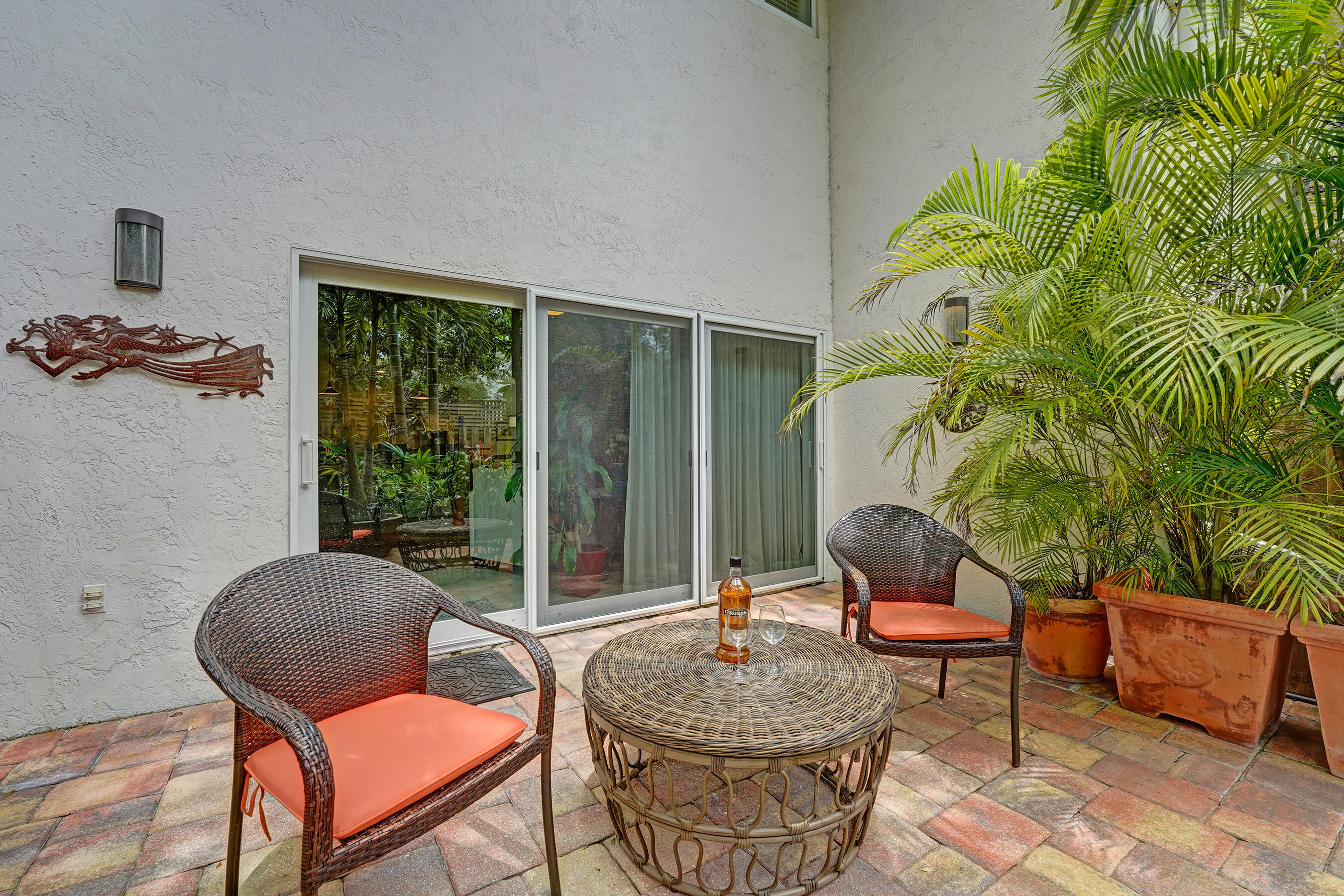 PARKSIDE VILLAS CONDO - Residential