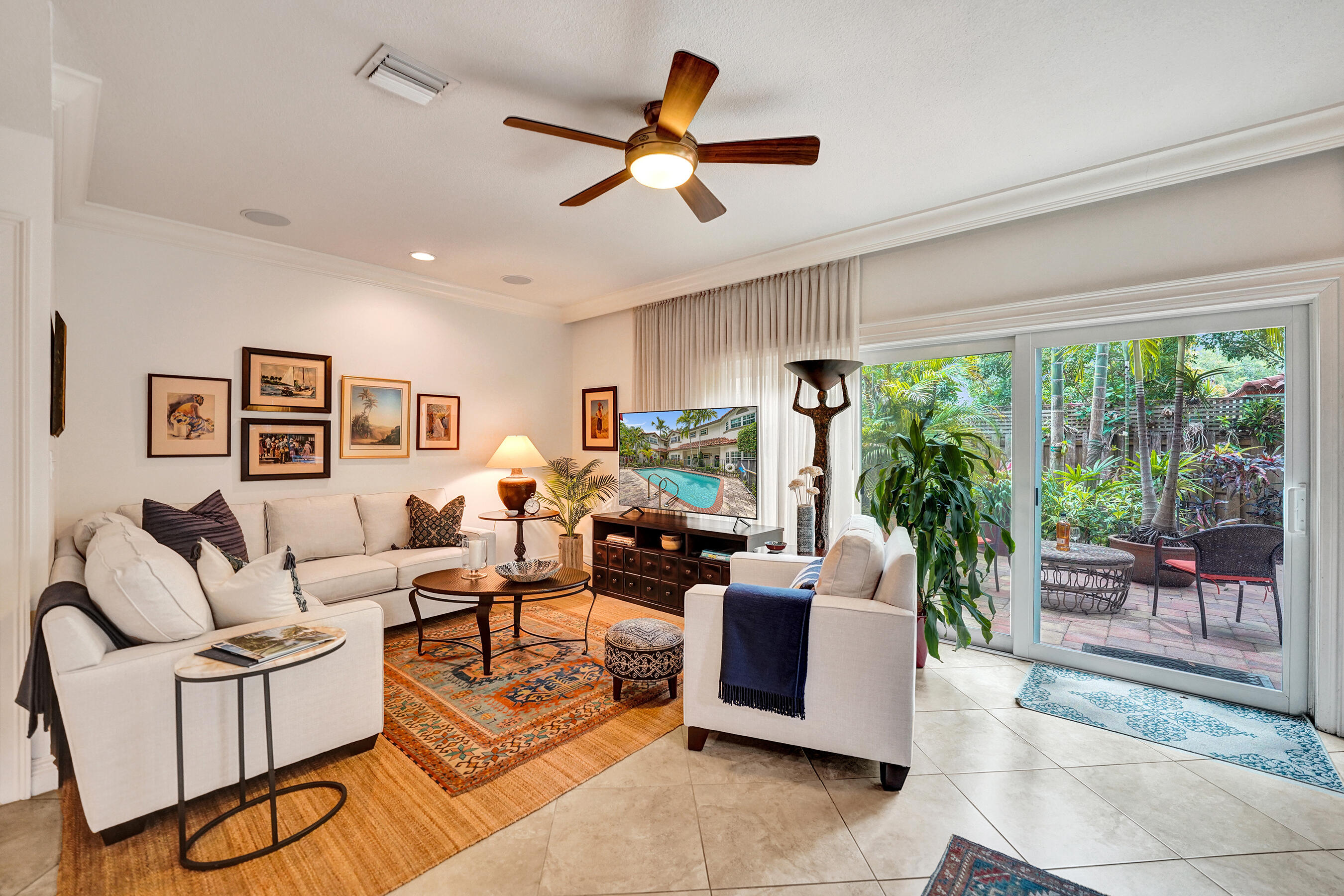 PARKSIDE VILLAS CONDO - Residential