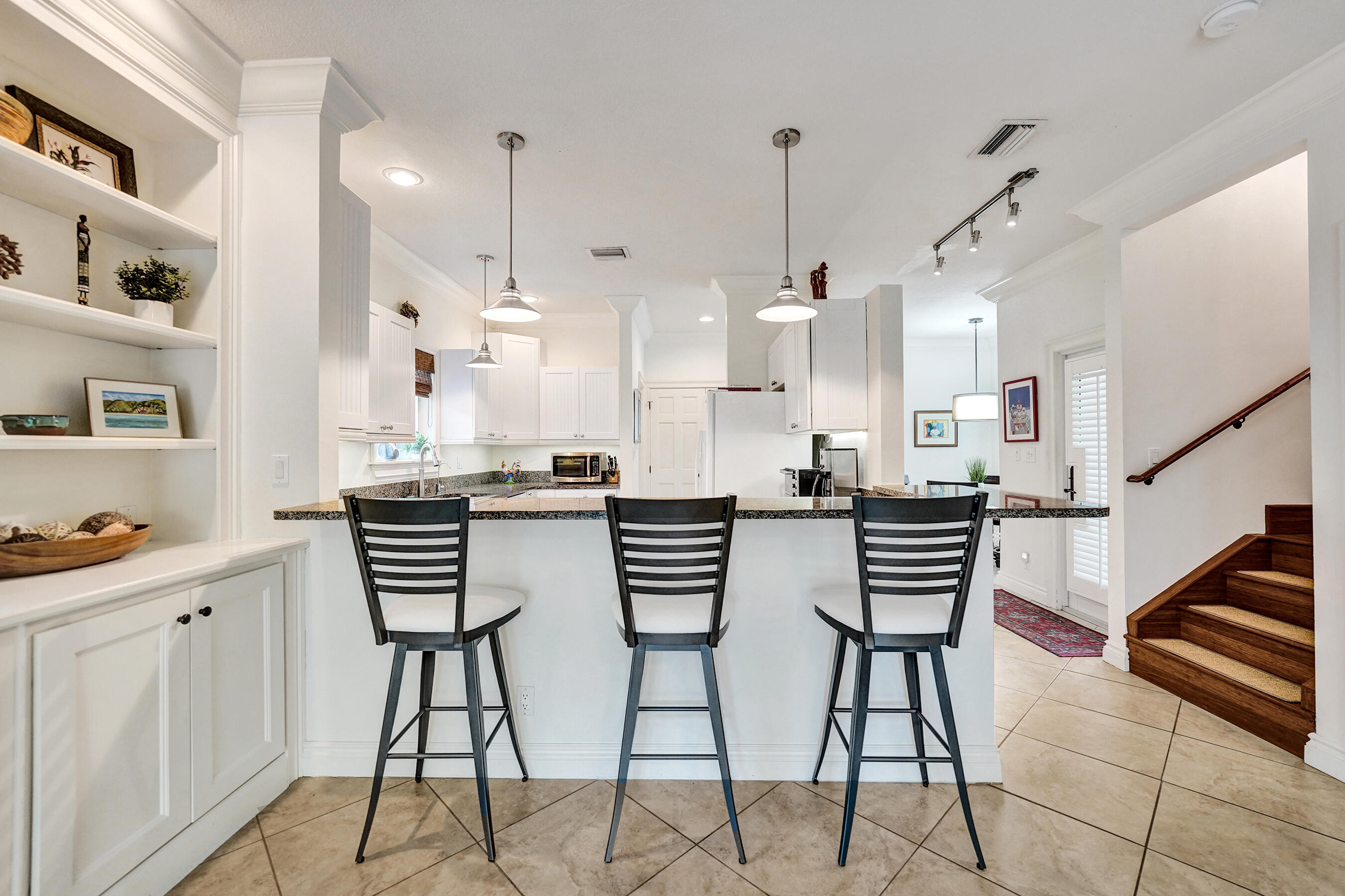 PARKSIDE VILLAS CONDO - Residential