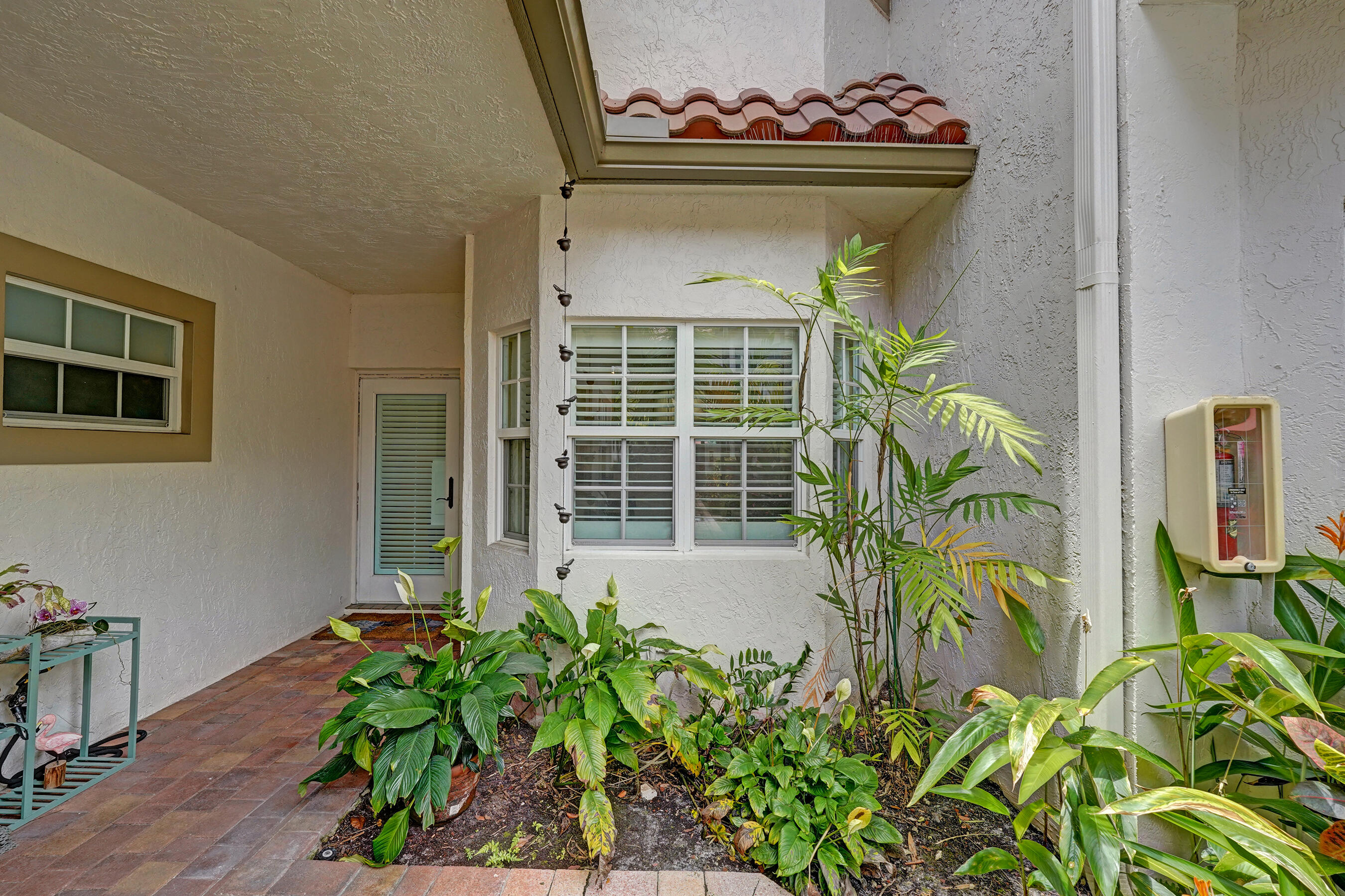 PARKSIDE VILLAS CONDO - Residential