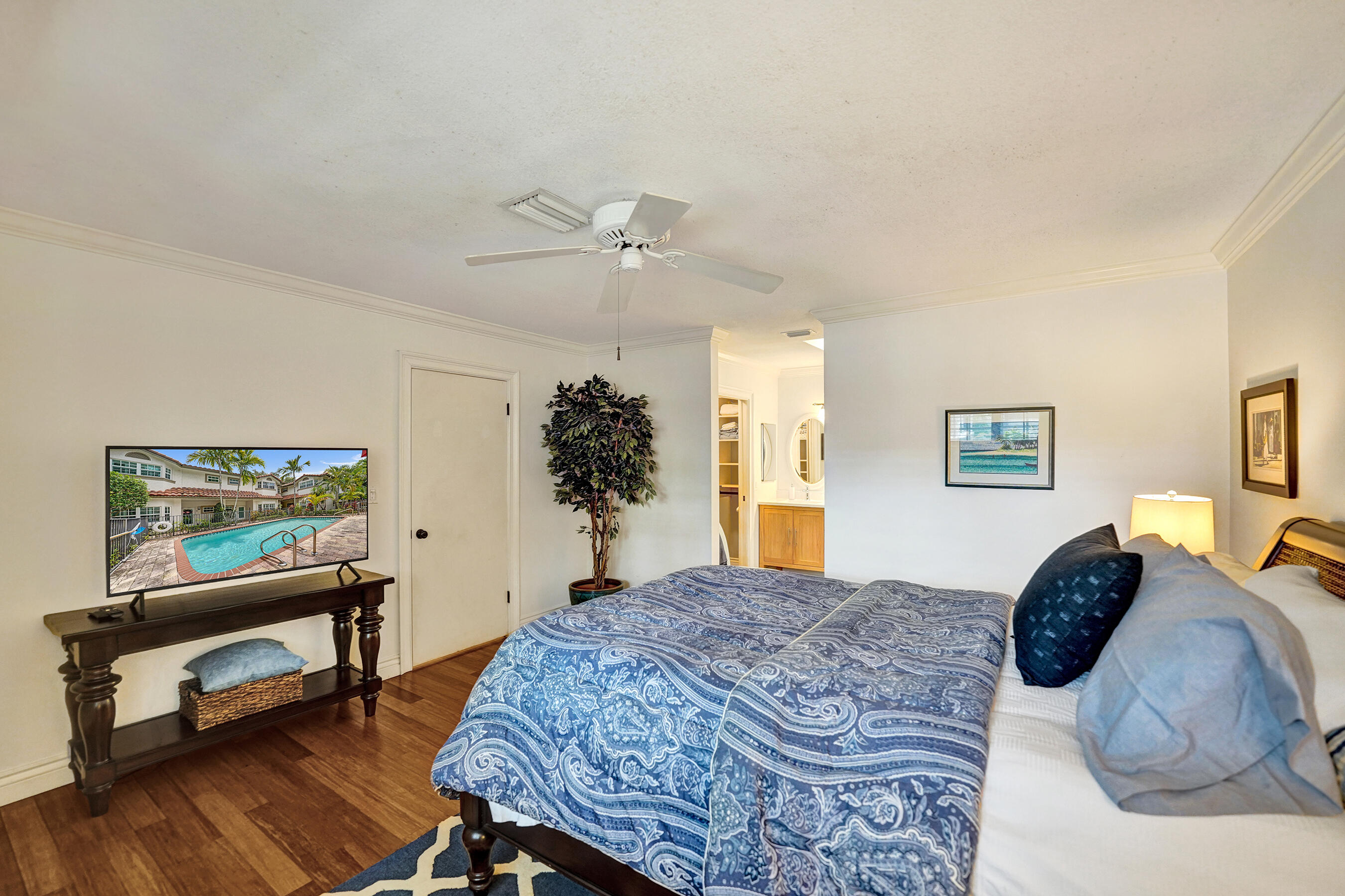 PARKSIDE VILLAS CONDO - Residential