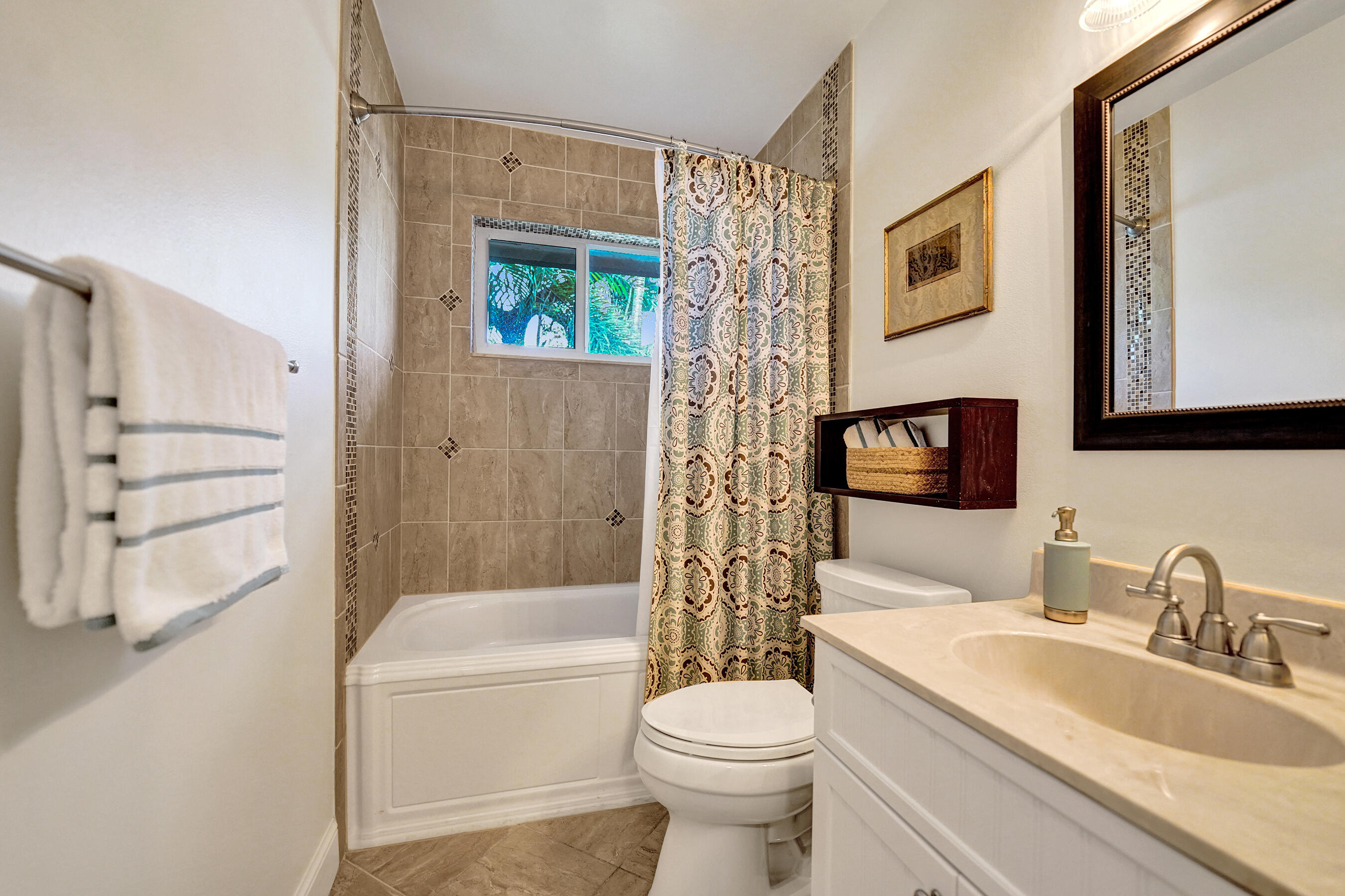 PARKSIDE VILLAS CONDO - Residential